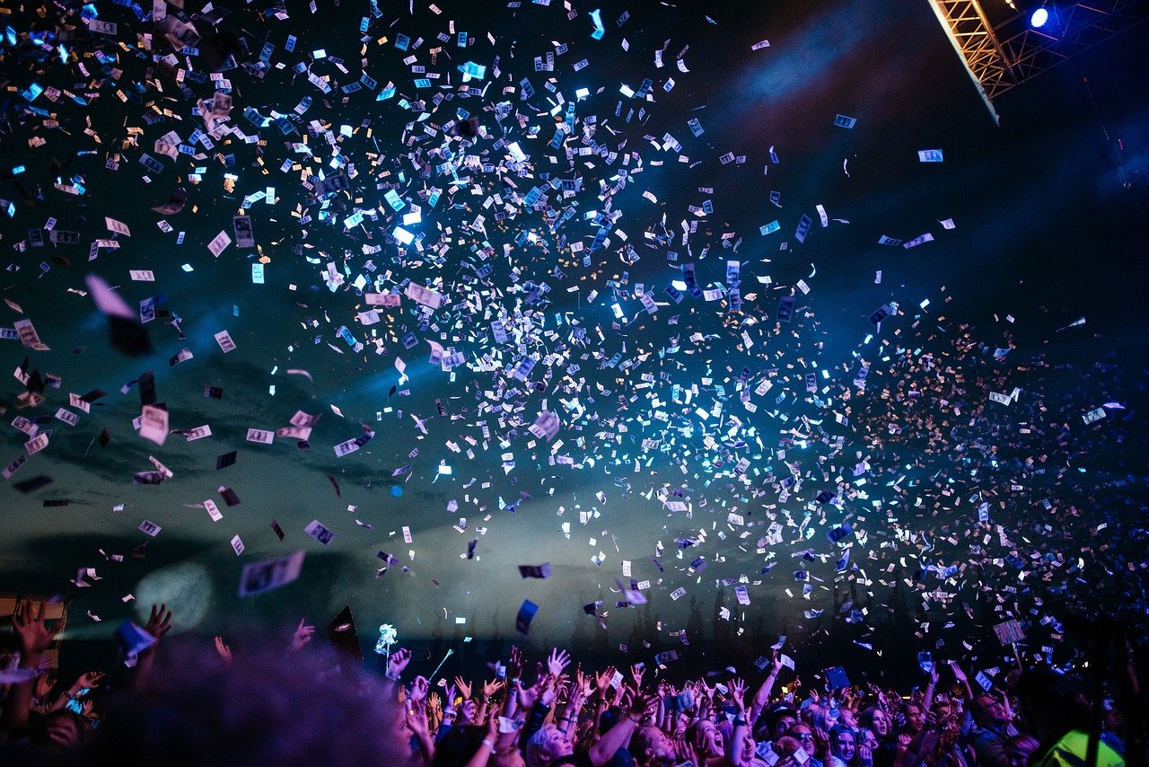 stocksnap-confetti-2571539_1280